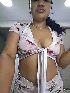 Eimy-04 online show from June 17, 2026, 7:13 pm
