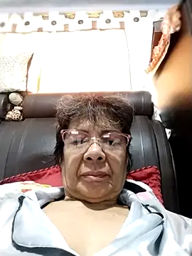 OliviaMorris1 online show from October 19, 2025, 2:20 pm