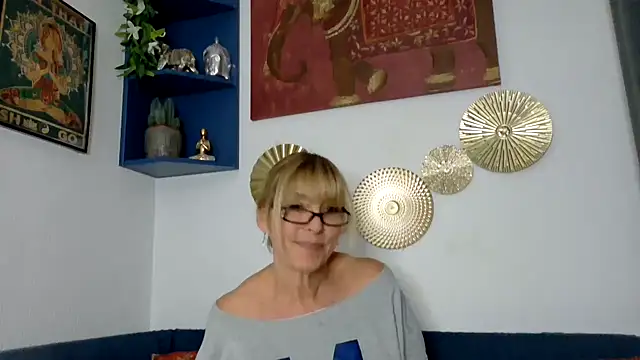 Snapshot of ClassyNAWTYBritMILF chatting on January 13, 2026, 9:41 pm ClassyNAWTYBritMILF online show from January 13, 2026, 9:41 pm