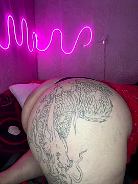 Snapshot of valen1891 chatting on October 15, 2025, 2:54 am valen1891 online show from October 15, 2025, 2:54 am