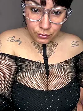 Snapshot of valen1891 chatting on October 7, 2025, 1:17 am valen1891 online show from October 7, 2025, 1:17 am