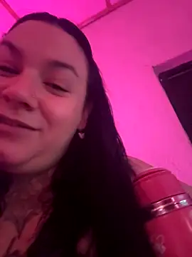 Snapshot of valen1891 chatting on November 26, 2025, 11:54 am valen1891 online show from November 26, 2025, 11:54 am