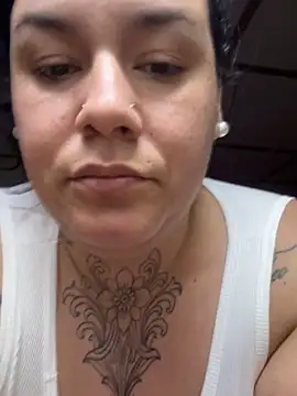 Snapshot of valen1891 chatting on October 27, 2025, 3:18 am valen1891 online show from October 27, 2025, 3:18 am