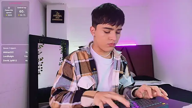 Lucass love online show from September 14, 2025, 1:44 pm