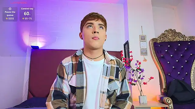 Lucass love online show from May 4, 2026, 4:43 pm