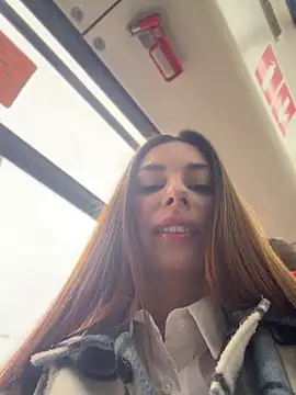 Snapshot of Amelie_Crosby chatting on June 1, 2026, 1:44 pm Amelie Crosby online show from June 1, 2026, 1:44 pm
