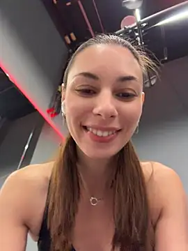 Snapshot of Amelie_Crosby chatting on July 28, 2026, 2:13 pm Amelie Crosby online show from July 28, 2026, 2:13 pm