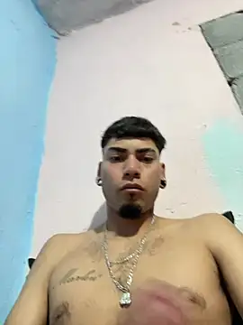 Snapshot of Ricardo2334 chatting on February 28, 2026, 10:31 pm Ricardo2334 online show from February 28, 2026, 10:31 pm