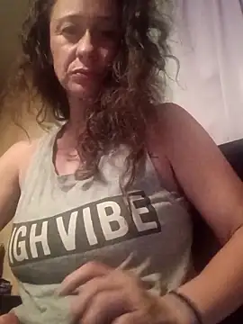 Snapshot of Anxious-Pussy chatting on April 19, 2026, 4:13 am Anxious-Pussy online show from April 19, 2026, 4:13 am