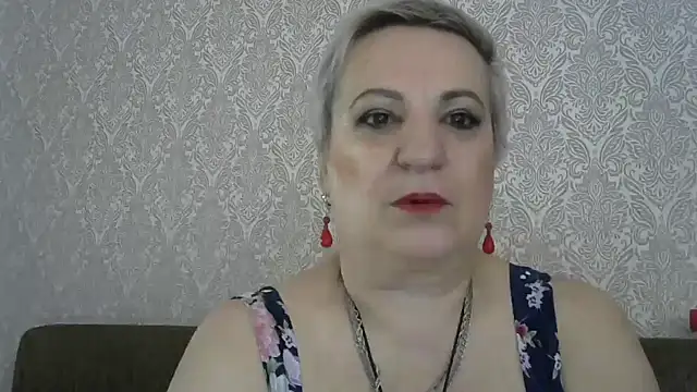 Snapshot of StarNicole chatting on October 6, 2025, 5:41 am StarNicole online show from October 6, 2025, 5:41 am