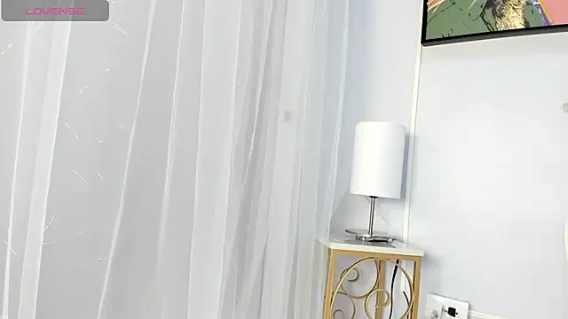 dulce fiore07 online show from June 17, 2026, 12:04 pm