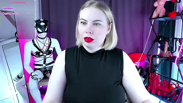 Anna Maxwell online show from July 31, 2026, 2:11 am