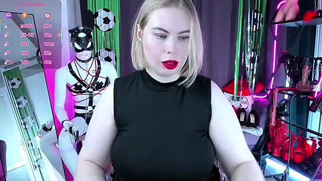 Anna Maxwell online show from July 21, 2026, 2:03 am