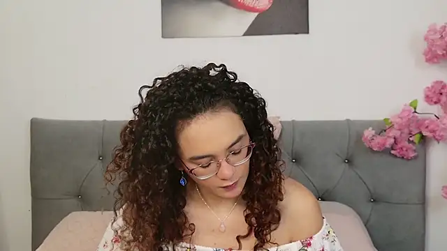 Taylor Tina online show from March 20, 2026, 7:15 pm