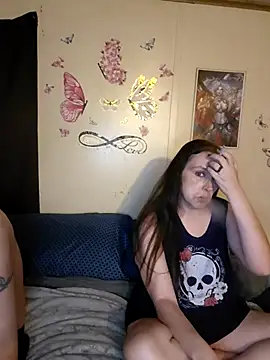 Shy Naughty Girl online show from July 3, 2026, 5:25 am