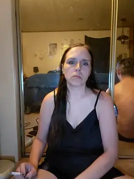 Shy Naughty Girl online show from July 17, 2026, 4:53 am