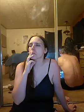 Shy Naughty Girl online show from June 21, 2026, 4:51 am