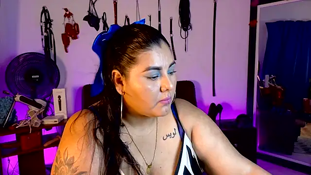 AndreaKinky online show from July 6, 2026, 10:56 pm
