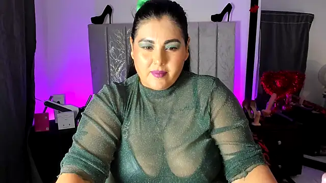 AndreaKinky online show from April 23, 2026, 10:44 pm