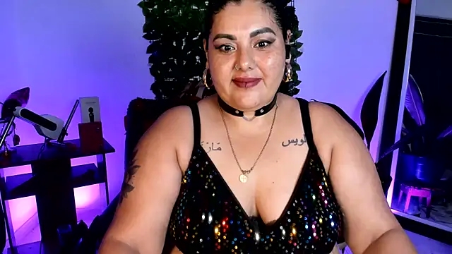 AndreaKinky online show from June 22, 2026, 8:00 am