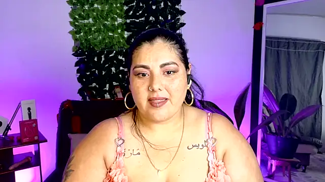 AndreaKinky online show from June 16, 2026, 10:21 pm