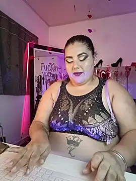 AndreaKinky online show from February 7, 2026, 9:17 am