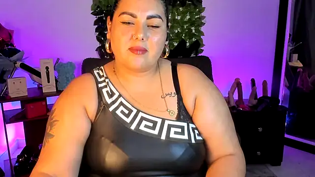AndreaKinky online show from June 30, 2026, 10:21 pm