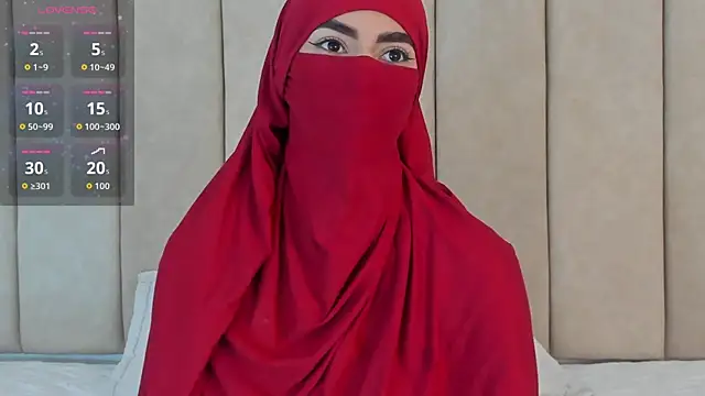  Zahiira  online show from November 14, 2025, 11:47 am