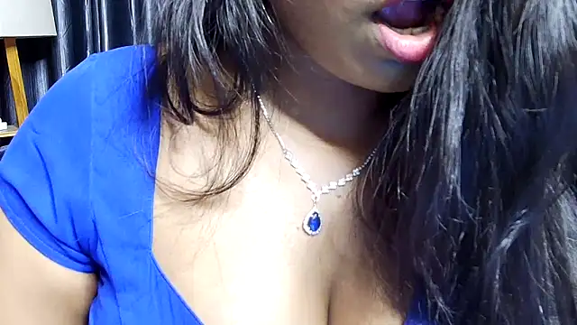 Webrowncouple online show from November 13, 2025, 4:00 pm