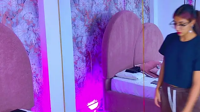 RavenGloomy online show from January 19, 2026, 12:09 pm