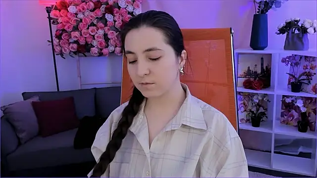 VirtuallVoyant online show from February 5, 2026, 7:26 am