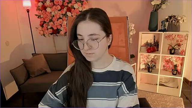 VirtuallVoyant online show from February 25, 2026, 1:28 am