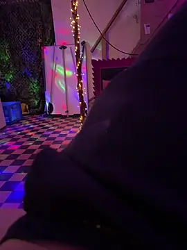 StudentBigD online show from September 20, 2025, 3:00 am