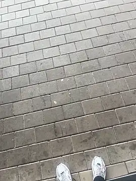 kamo012000 online show from November 11, 2025, 8:53 am