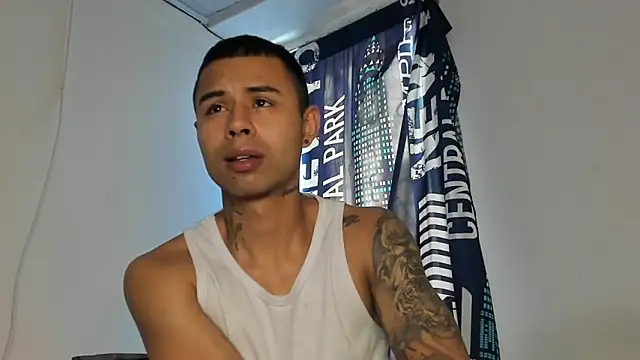  Logan Colton  online show from February 23, 2026, 9:04 pm