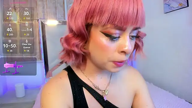 Venuss1  online show from November 12, 2025, 6:39 am