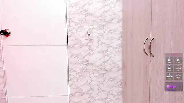 SASHA BROWNIE   online show from September 20, 2025, 8:14 pm