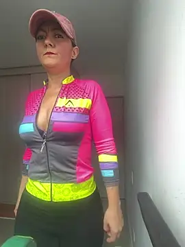 Tinymilf  online show from June 27, 2026, 2:34 pm