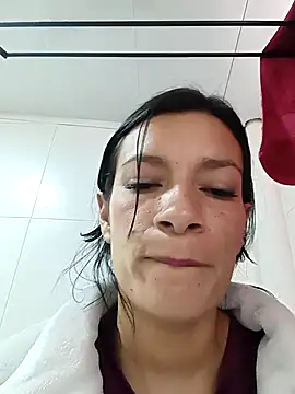 kim lebanon online show from November 9, 2025, 7:40 pm