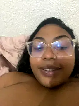 Snapshot of cariocasafada chatting on November 1, 2025, 9:19 pm cariocasafada online show from November 1, 2025, 9:19 pm