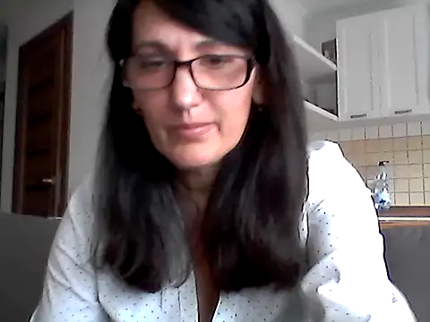 Elena48324 online show from May 16, 2026, 10:36 am