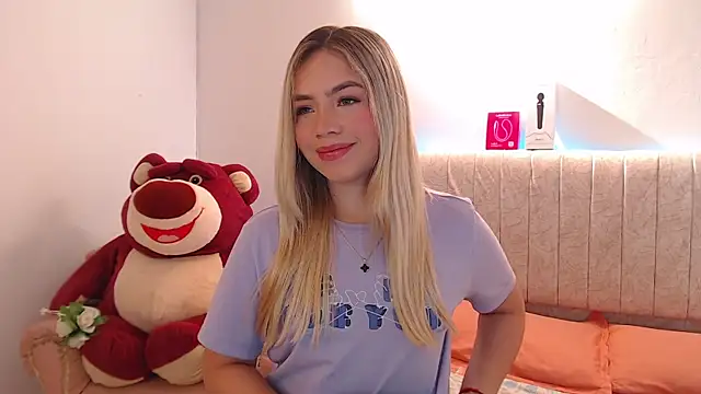  Tiffany1 online show from November 27, 2025, 5:46 pm