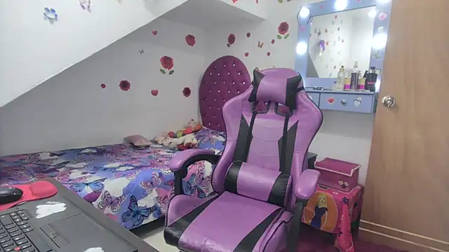 soffy rosses online show from October 18, 2025, 1:51 am