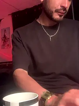 malek xarx  online show from October 7, 2025, 2:45 am