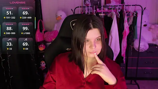 AmyVibess online show from April 25, 2026, 6:05 pm