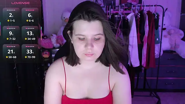 AmyVibess online show from June 11, 2026, 6:05 pm