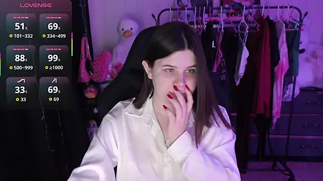 AmyVibess online show from June 27, 2026, 6:03 pm