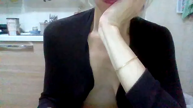 Kelly80 online show from June 28, 2026, 3:24 am