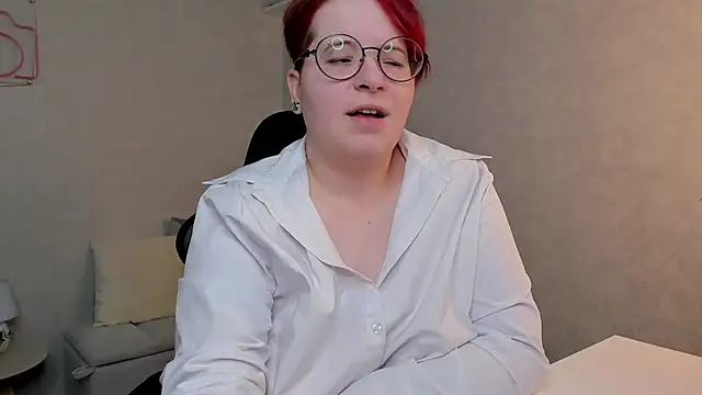 Michelle Wilsson online show from November 8, 2025, 7:56 am