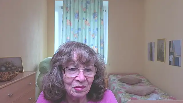 Betty Brick online show from April 9, 2026, 12:11 pm